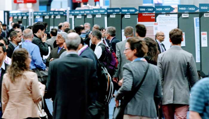 Scientific Poster Hall Attendee Traffic
